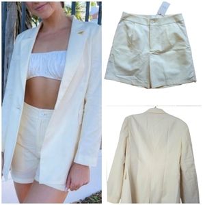 Day Dream Jacket & Shorts Set/Size L & XL  Junior Fit